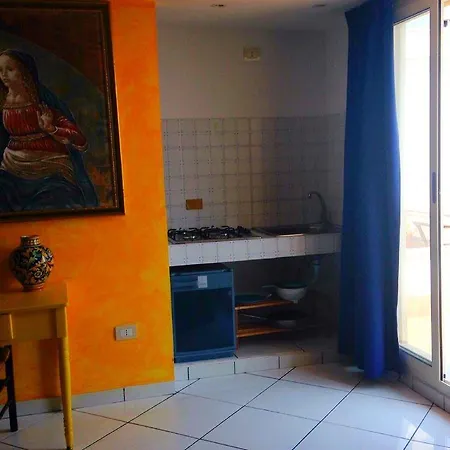 Casa Sul Mare Bed & Breakfast 3*