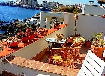 Casa Sul Mare Bed and Breakfast Κατάνια