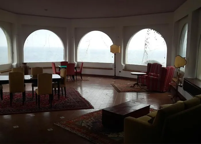 Casa Sul Mare Bed and Breakfast