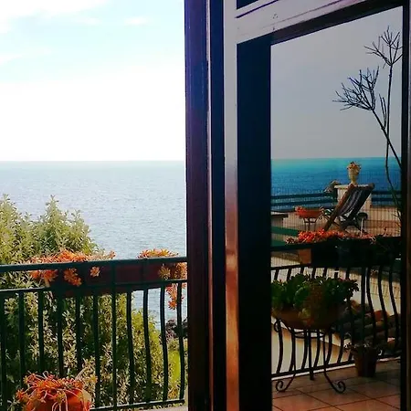 Casa Sul Mare לינה וארוחת בוקר קטאניה