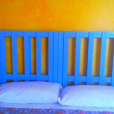 לינה וארוחת בוקר Casa Sul Mare 3*
