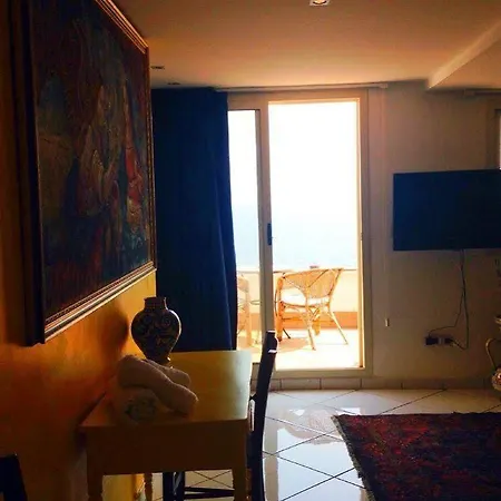 Casa Sul Mare לינה וארוחת בוקר קטאניה